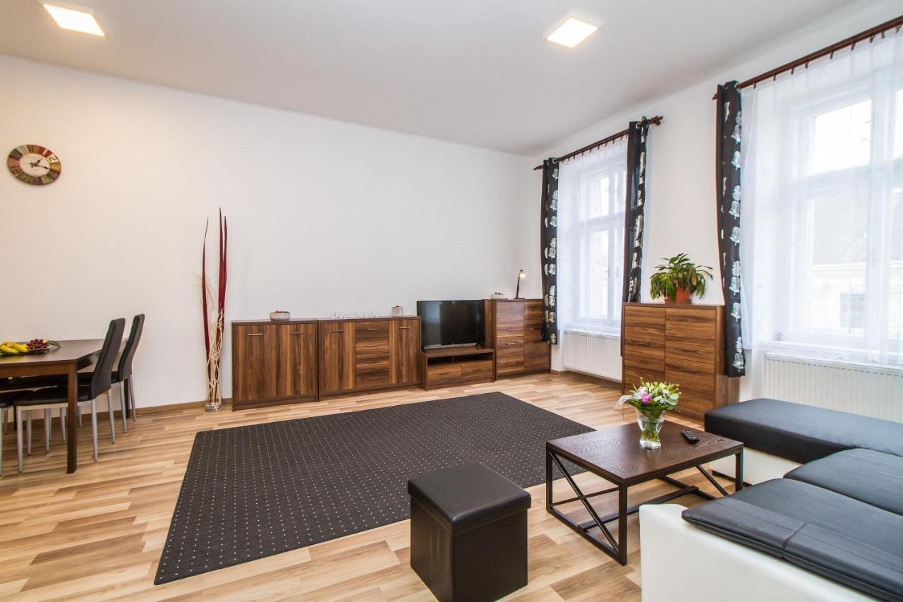 Silver Apartments 库特纳霍拉 外观 照片